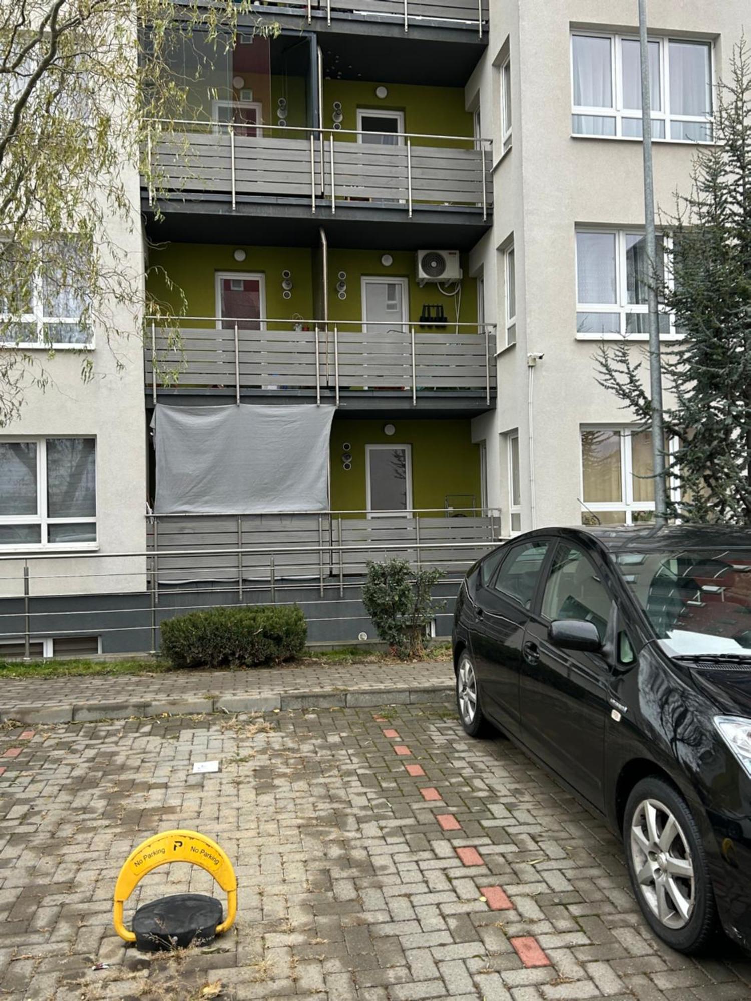 One Rent Apartment Брашов Екстериор снимка